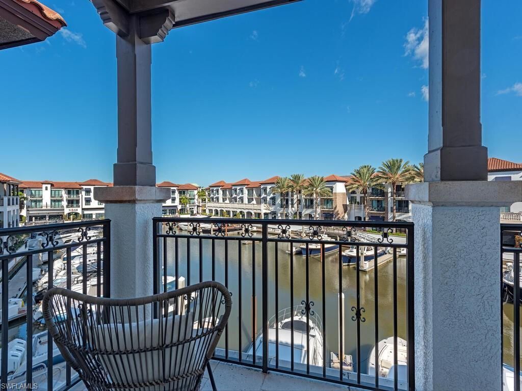 1530 5th Ave S, Unit C206, Naples, FL 34102 Photo