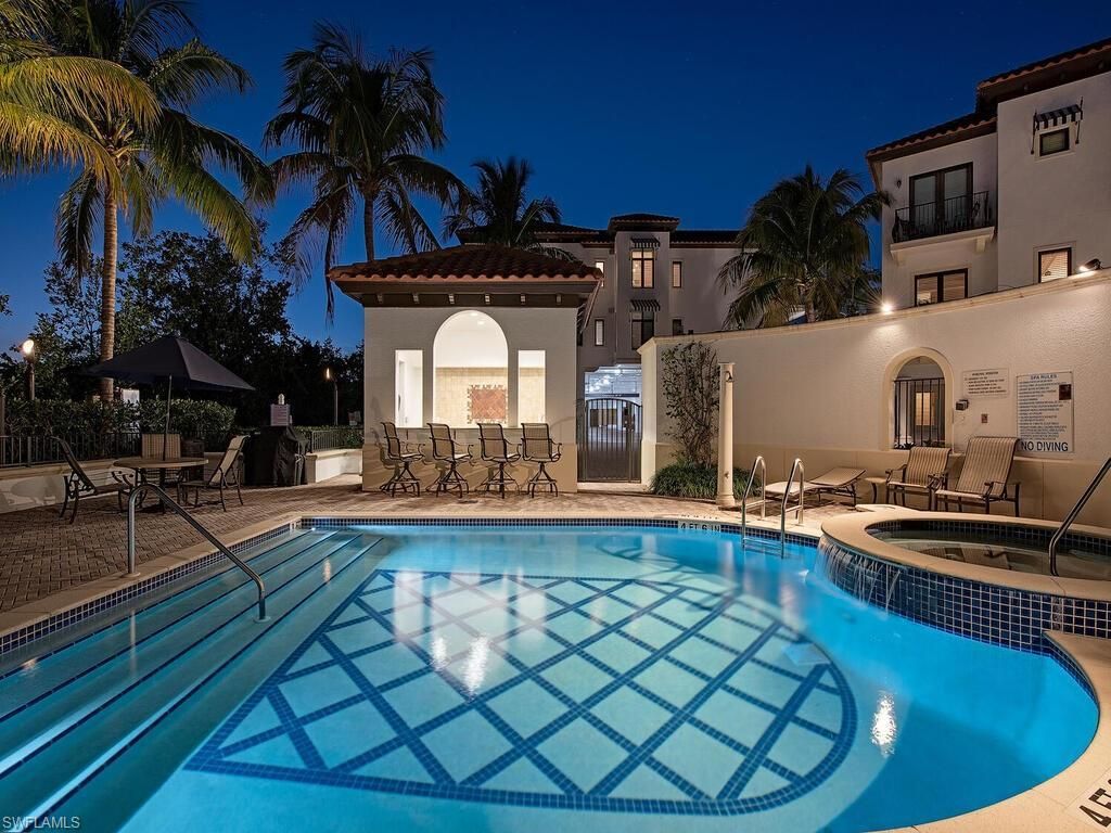 1530 5th Ave S, Unit C206, Naples, FL 34102 Photo