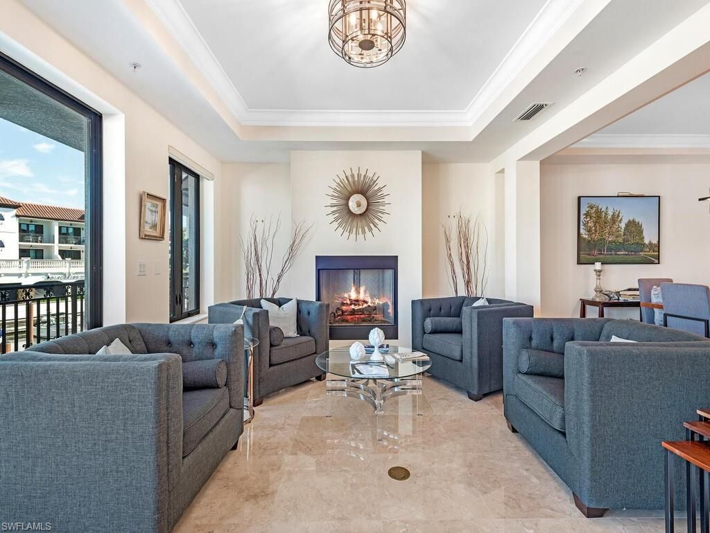 1530 5th Ave S, Unit C206, Naples, FL 34102 Photo