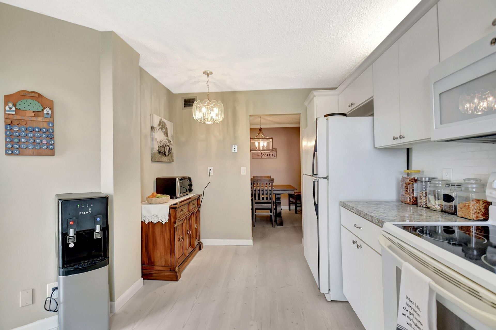 3951 Via Poinciana, Unit 415, Lake Worth, FL 33467 Photo