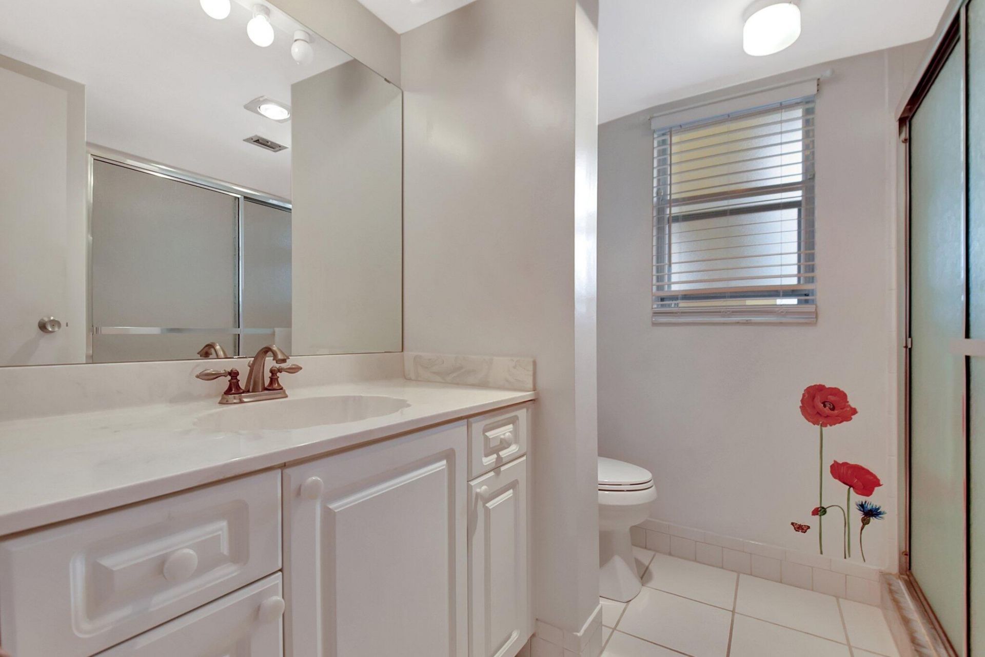 3951 Via Poinciana, Unit 415, Lake Worth, FL 33467 Photo