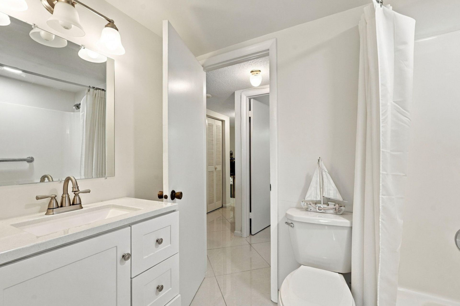 18081 SE Country Club Drive, Unit 7-69, Jupiter, FL 33469 Photo