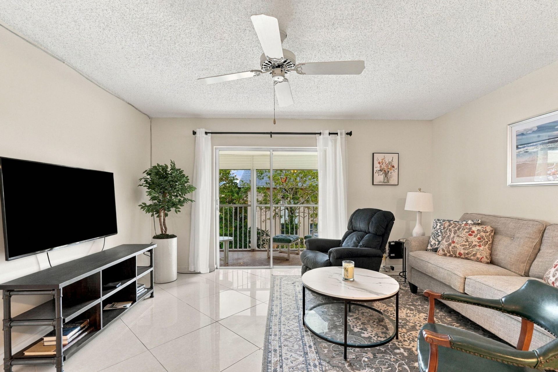 18081 SE Country Club Drive, Unit 7-69, Jupiter, FL 33469 Photo