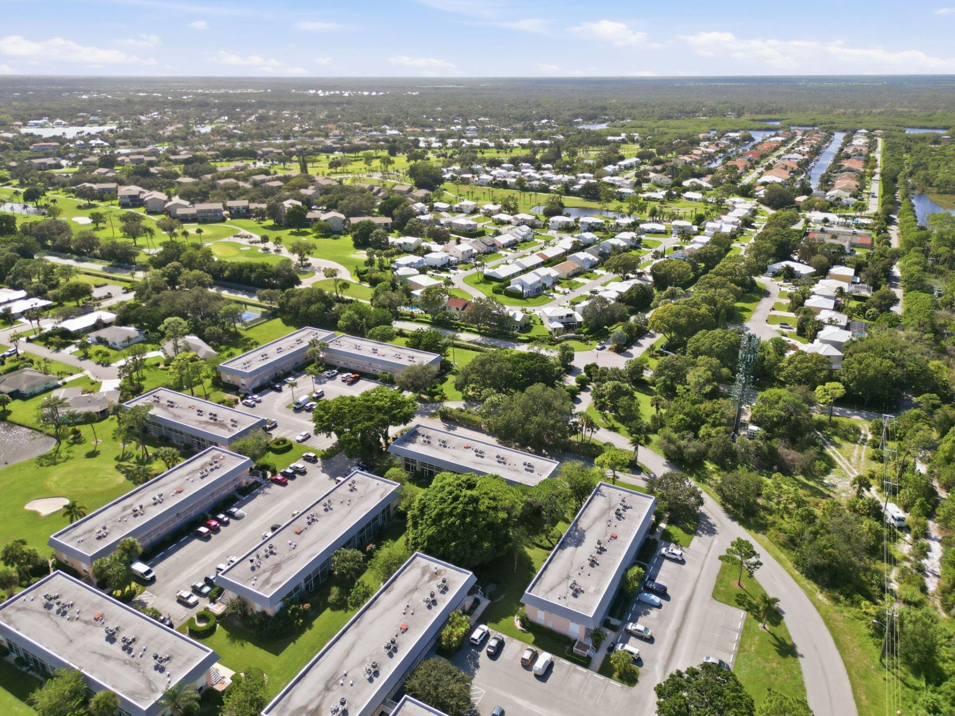 18081 SE Country Club Drive, Unit 7-69, Jupiter, FL 33469 Photo