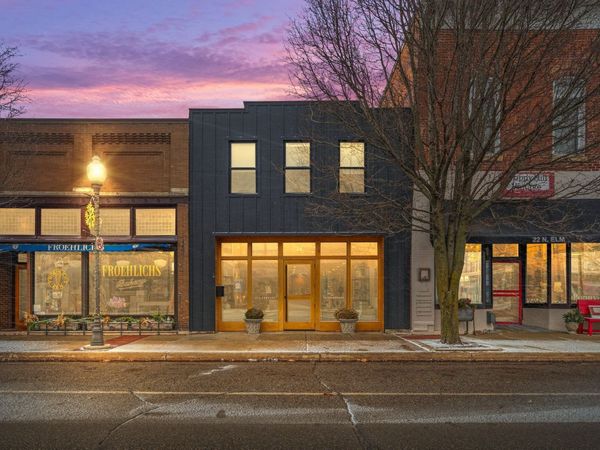 24 N Elm Street, Three Oaks, MI 49128