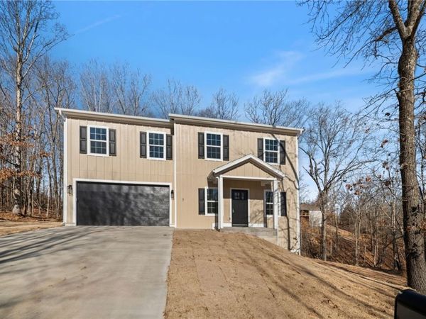 7 Smalley Lane, Bella Vista, AR 72715