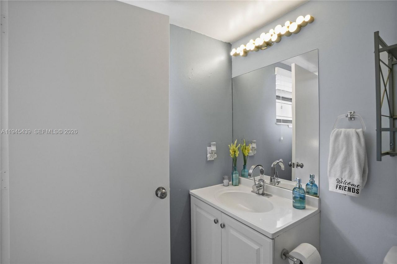 4880 SW 64th Way, Unit 4880, Davie, FL 33314 Photo