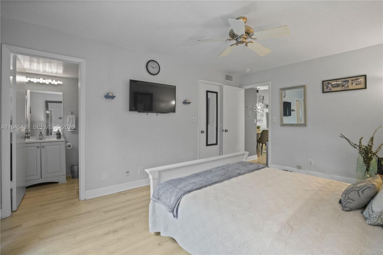 4880 SW 64th Way, Unit 4880, Davie, FL 33314 Photo