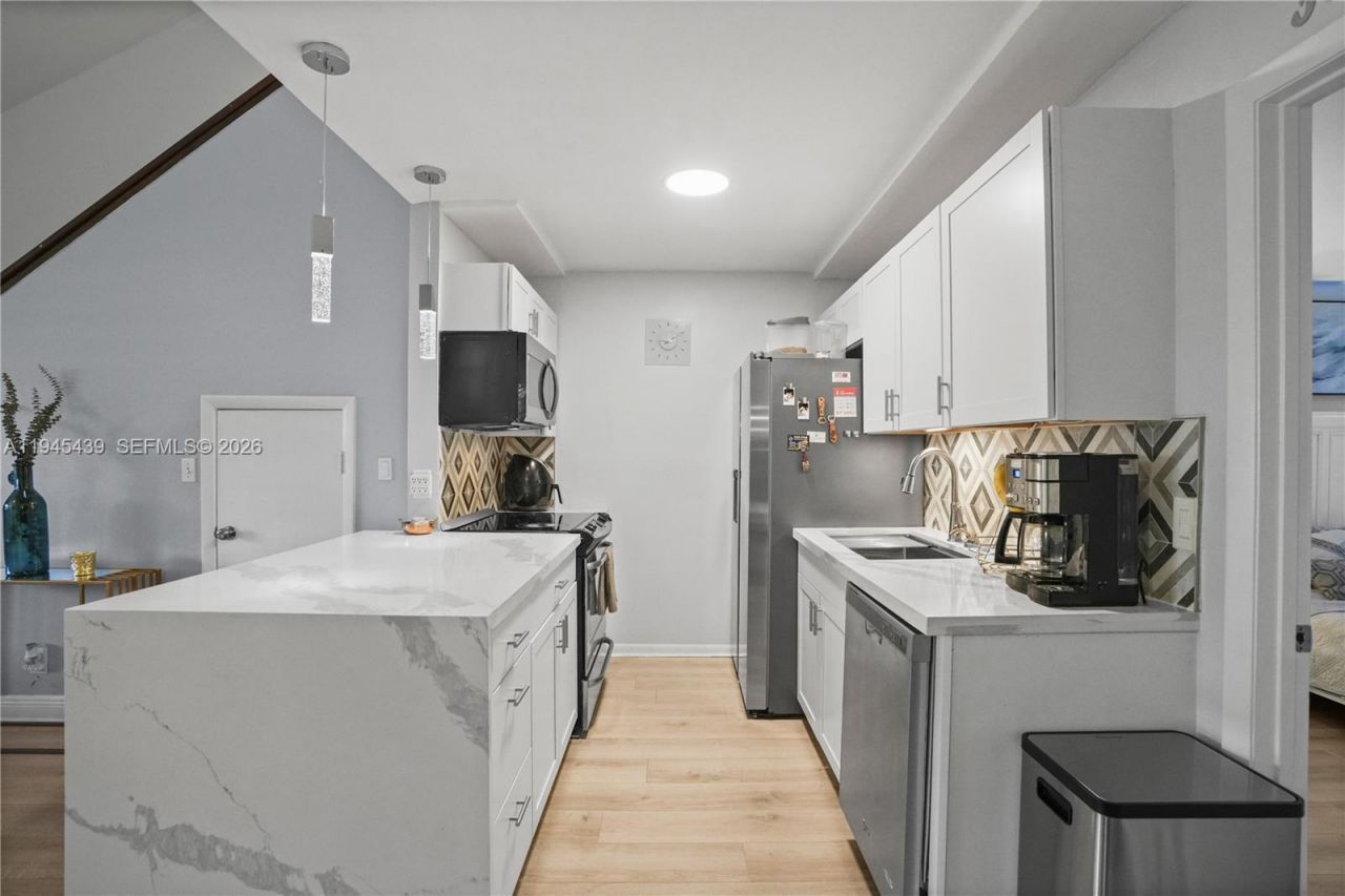 4880 SW 64th Way, Unit 4880, Davie, FL 33314 Photo