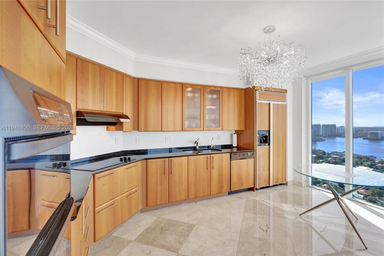 19111 Collins Ave, Unit 2905, Sunny Isles Beach, FL 33160 Photo