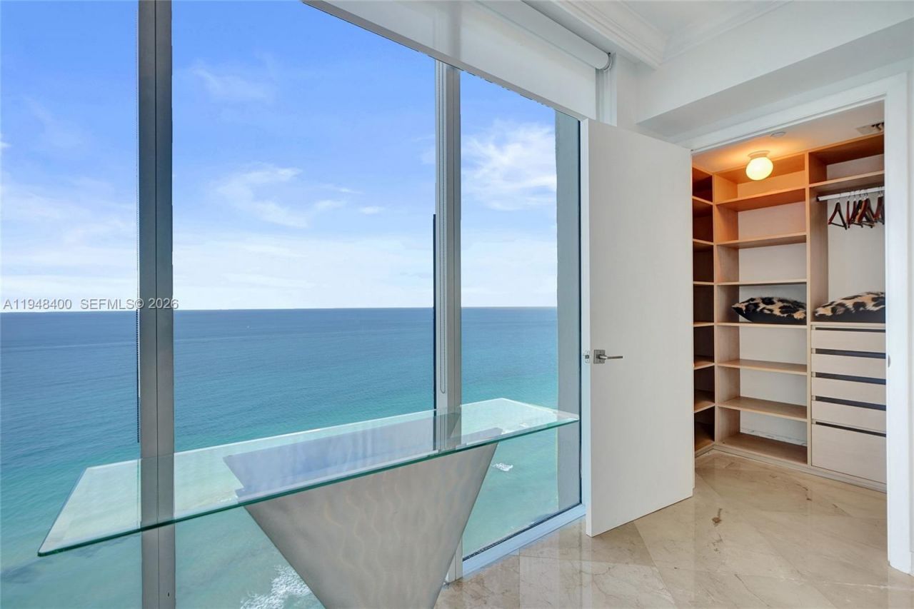 19111 Collins Ave, Unit 2905, Sunny Isles Beach, FL 33160 Photo
