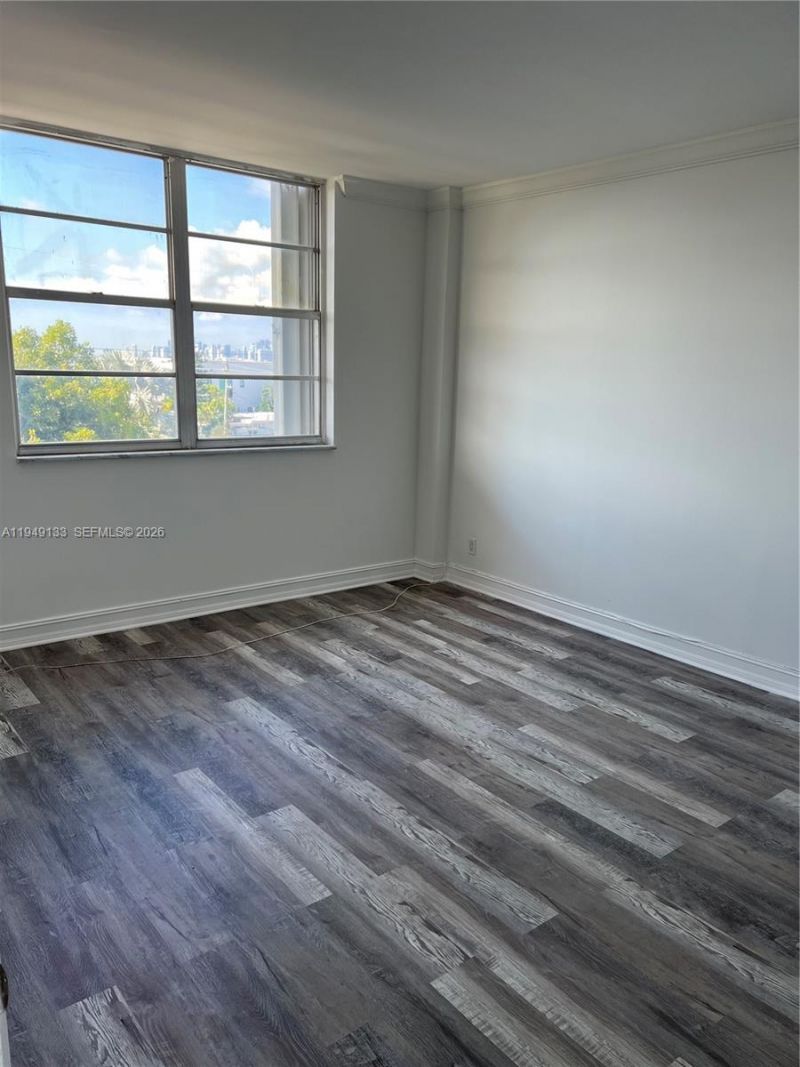 1455 N Treasure Dr, Unit 4P, North Bay Village, FL 33141 Photo