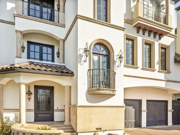 3520 Blackburn Street, Dallas, TX 75219