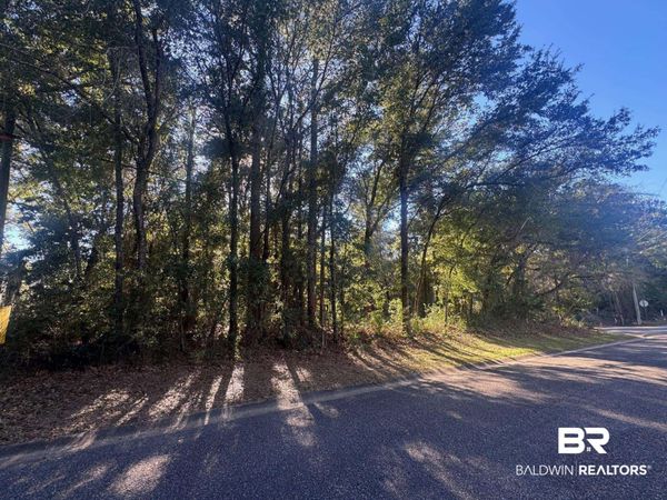 404 Miller Avenue, Fairhope, AL 36532
