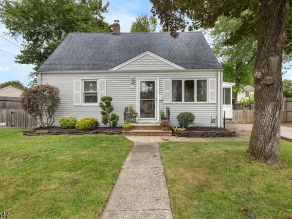 38 Wanaque Ave, Wanaque, NJ 07420