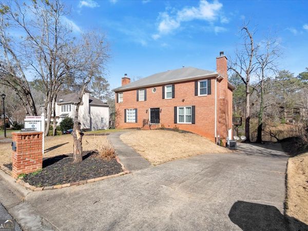 8933 Carroll Manor Drive, Atlanta, GA 30350