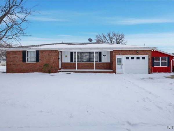 56 Bahama Lane, Cheektowaga, NY 14225