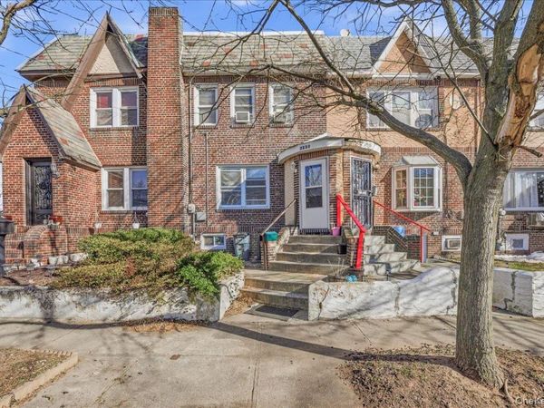 3220 Bayswater Court, Far Rockaway, NY 11691