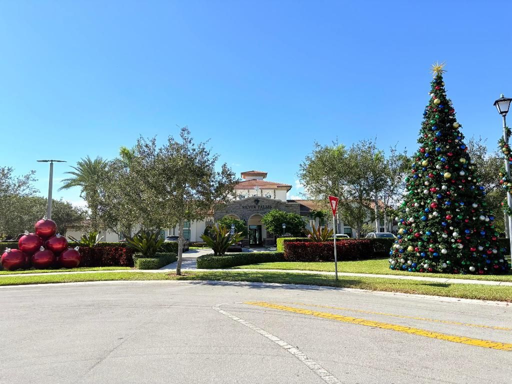 23715 SW 114th Place, Homestead, FL 33032 Photo