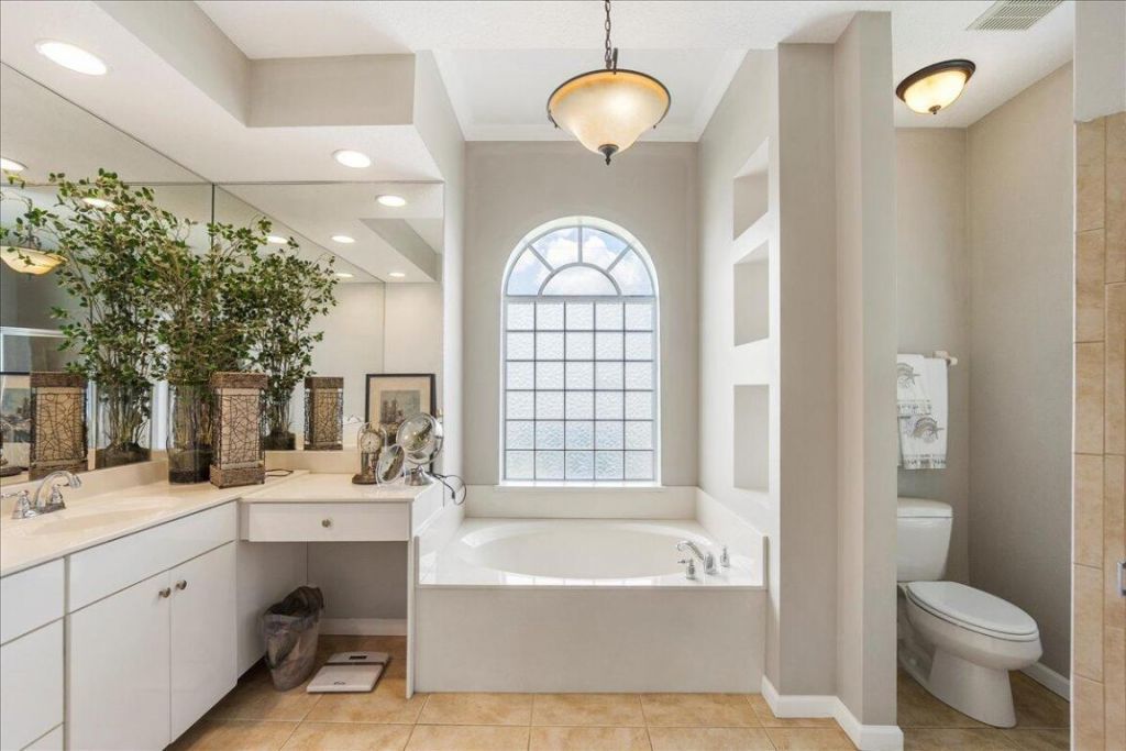 6049 NW Winfield Drive, Port Saint Lucie, FL 34986 Photo