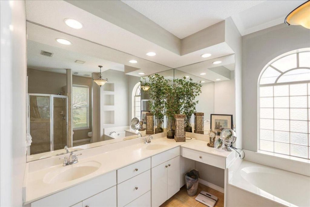 6049 NW Winfield Drive, Port Saint Lucie, FL 34986 Photo