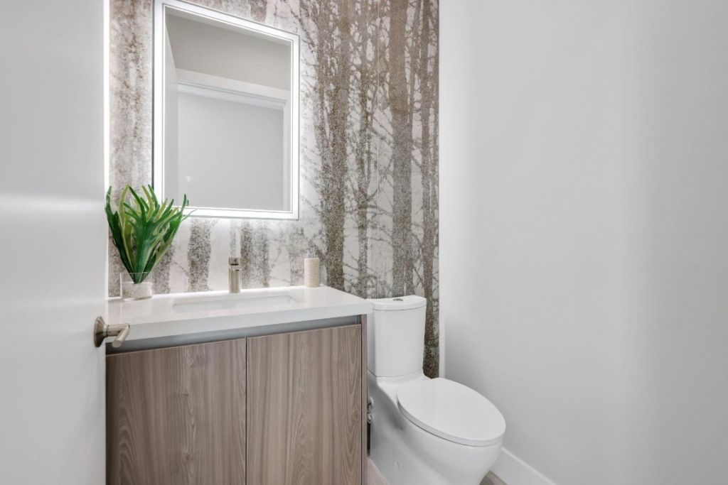 2015 NE 4th Ave, Wilton Manors, FL 33305 Photo