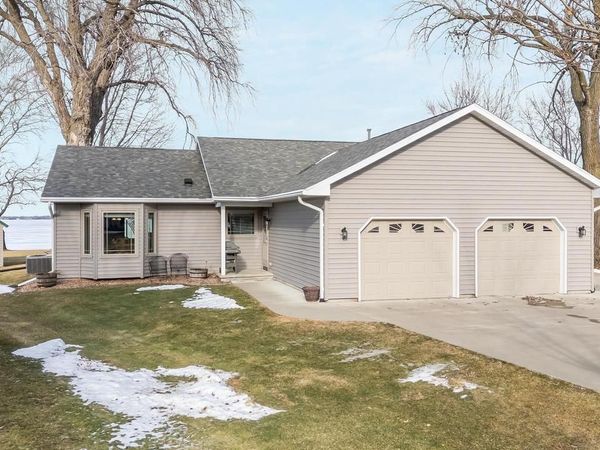 9302 BLANCO ROAD, Winneconne, WI 54986