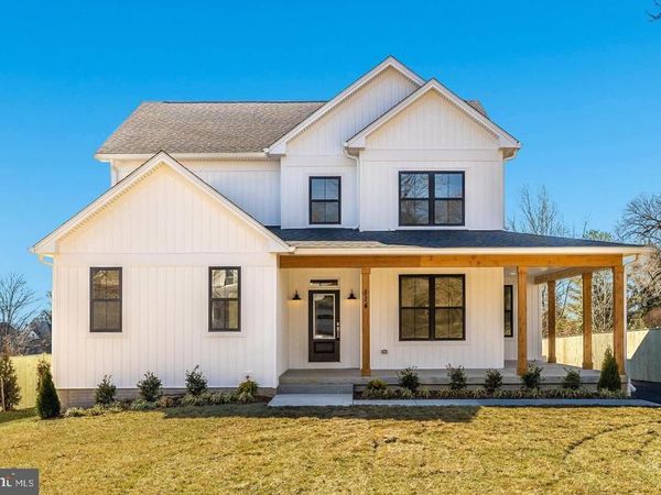 114 E MAIN STREET, MIDDLETOWN, MD 21769