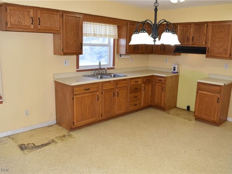 66345 McBride Hill Road, Saint Clairsville, OH 43950 Photo 2