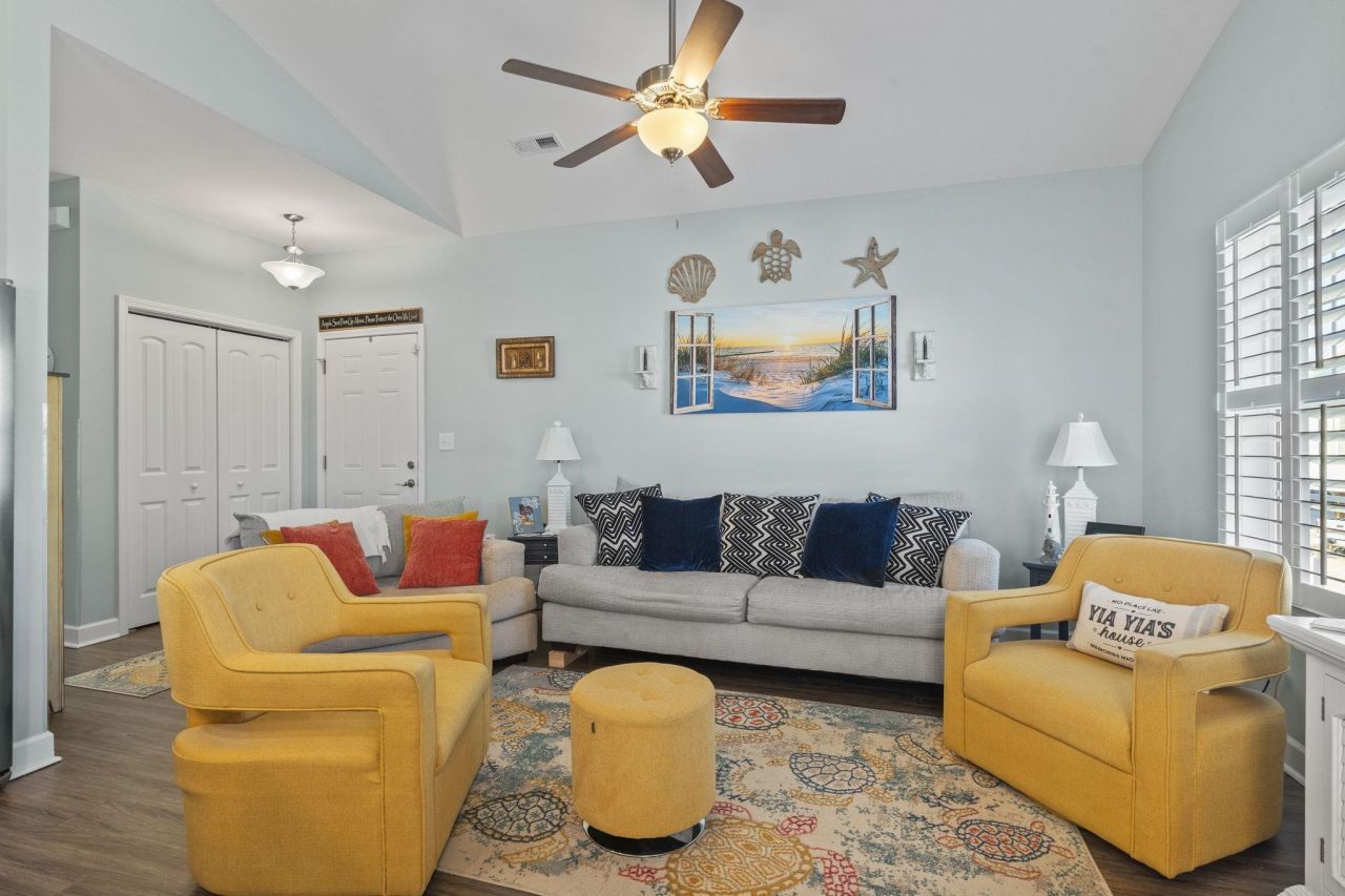 4408 Grande Harbour Blvd. Photo 13