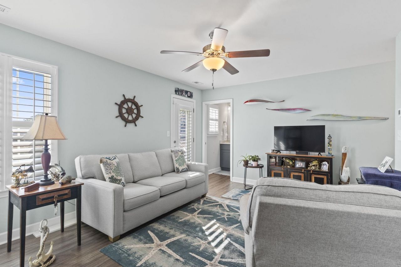 4408 Grande Harbour Blvd. Photo 24