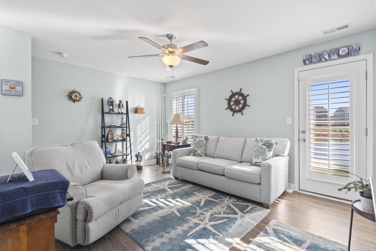 4408 Grande Harbour Blvd. Photo 27