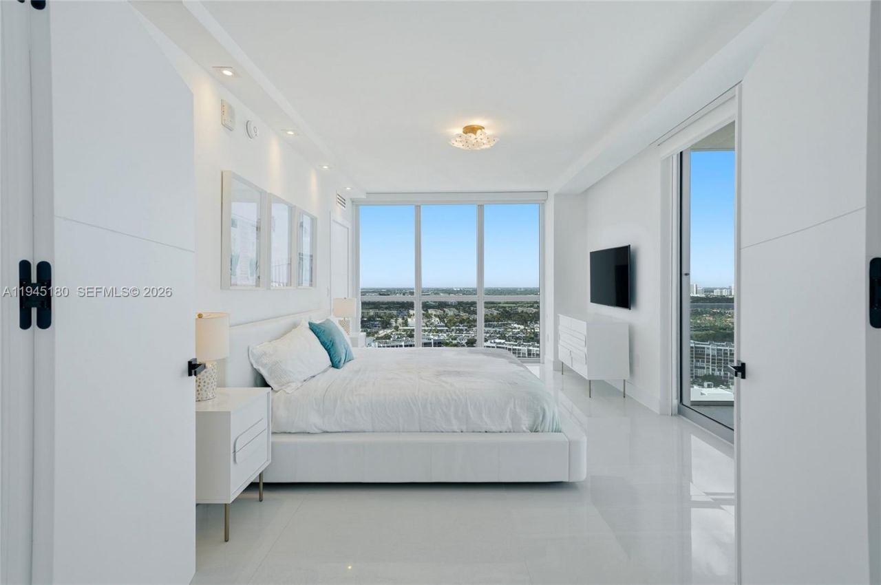 3101 S Ocean Dr, Unit 2601, Hollywood, FL 33019 Photo