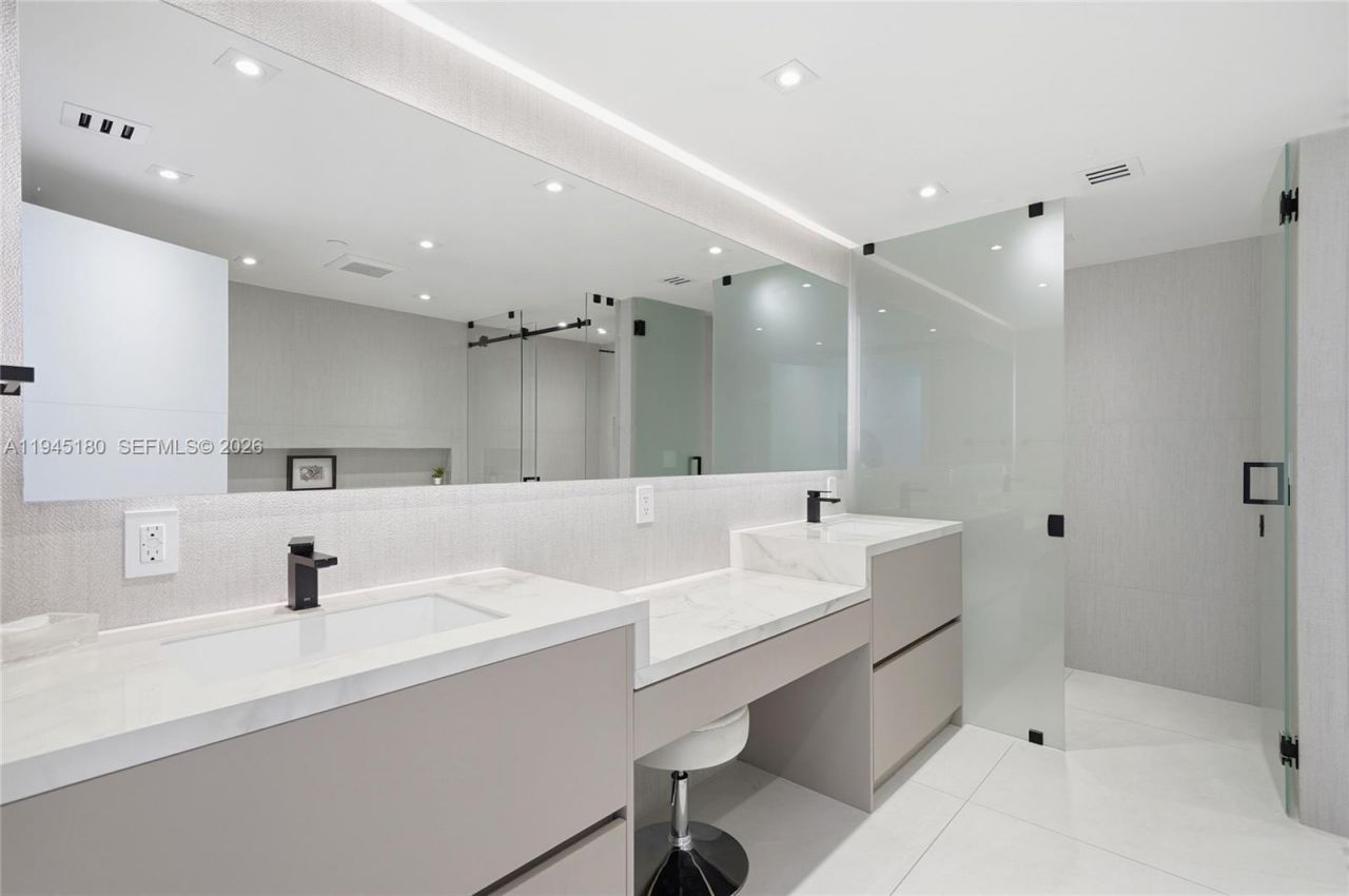 3101 S Ocean Dr, Unit 2601, Hollywood, FL 33019 Photo