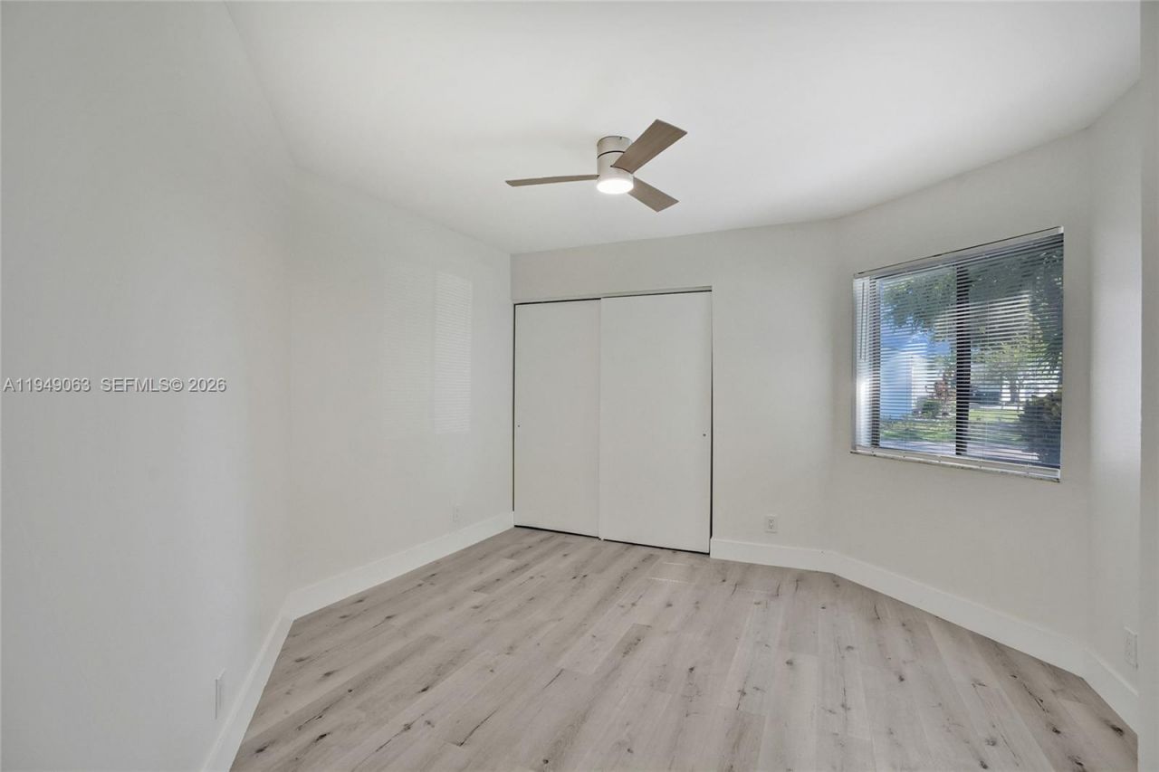 155 Love Cres, Royal Palm Beach, FL 33411 Photo