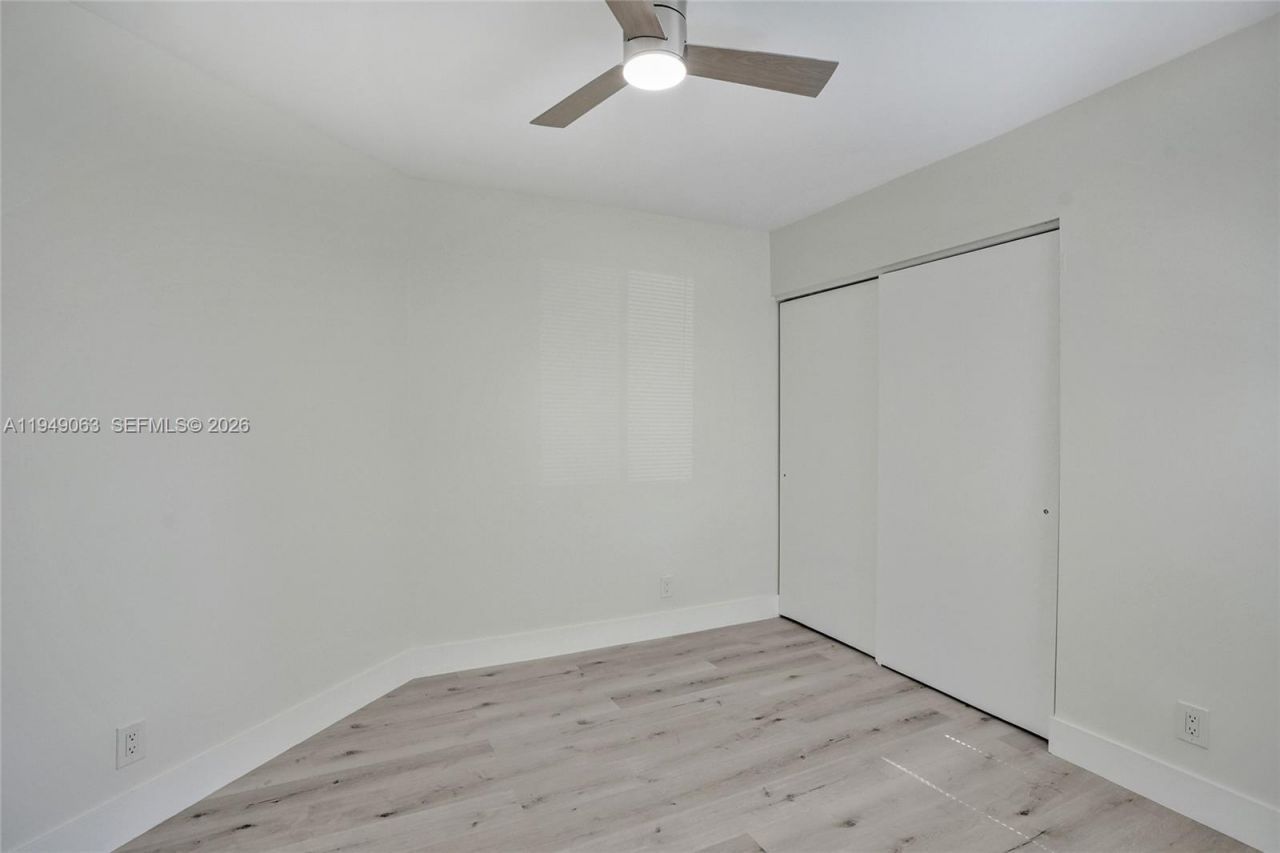 155 Love Cres, Royal Palm Beach, FL 33411 Photo