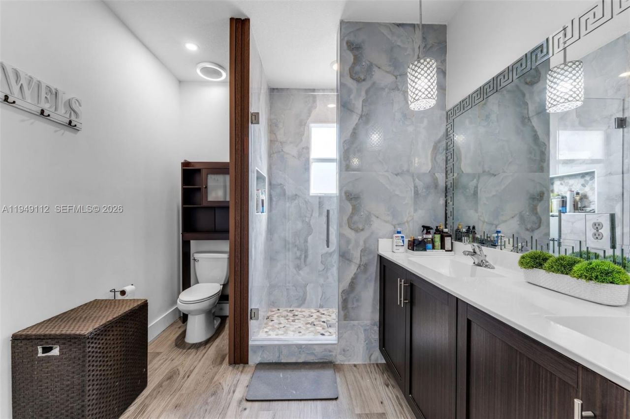 2614 SE 13th St, Homestead, FL 33035 Photo