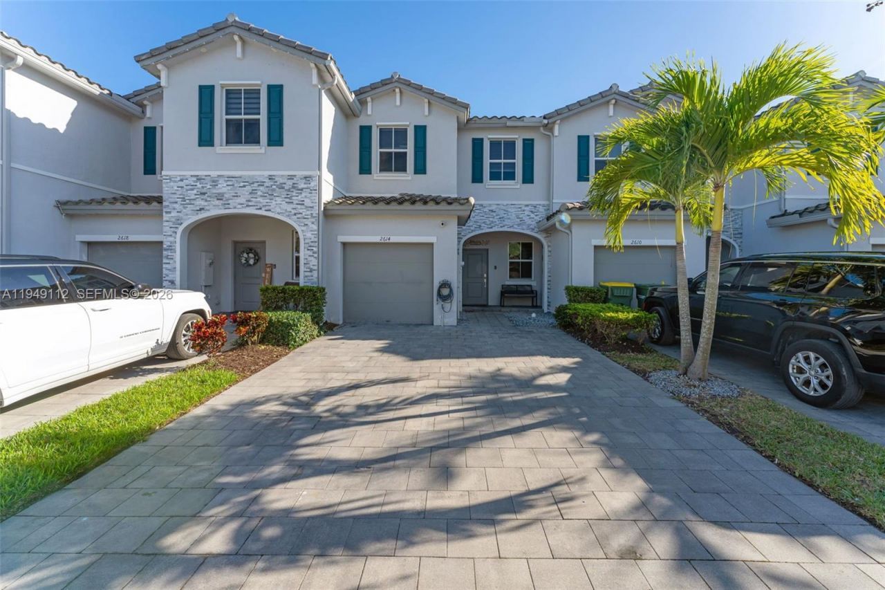 2614 SE 13th St, Homestead, FL 33035 Photo