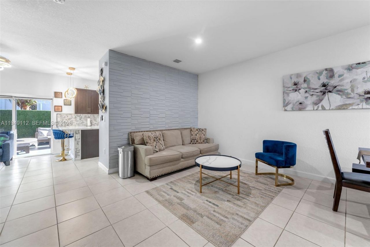 2614 SE 13th St, Homestead, FL 33035 Photo