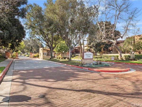 1000 W Macarthur Boulevard, Unit 18, Santa Ana, CA 92707