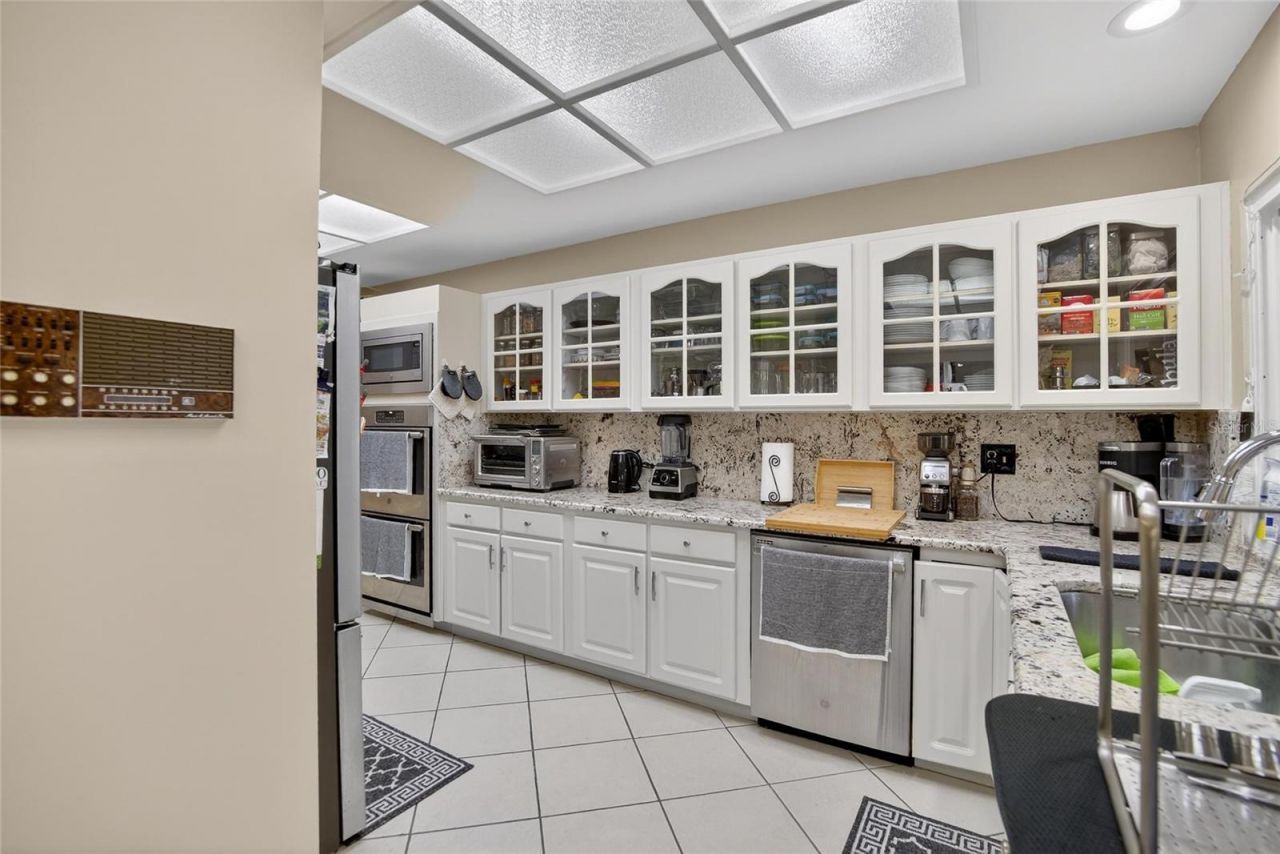 133 Barrington Drive, Brandon, FL 33511 Photo