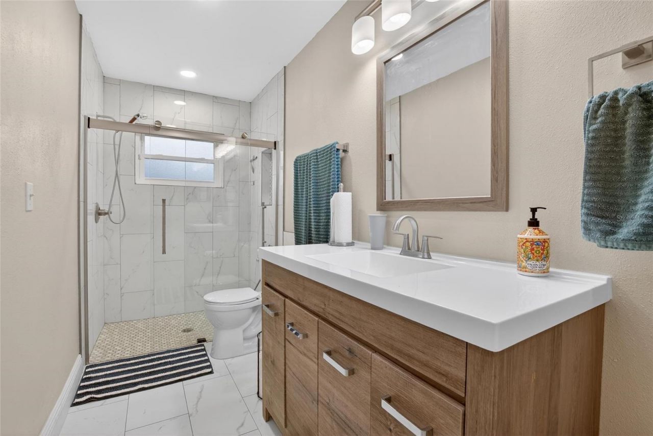 133 Barrington Drive, Brandon, FL 33511 Photo