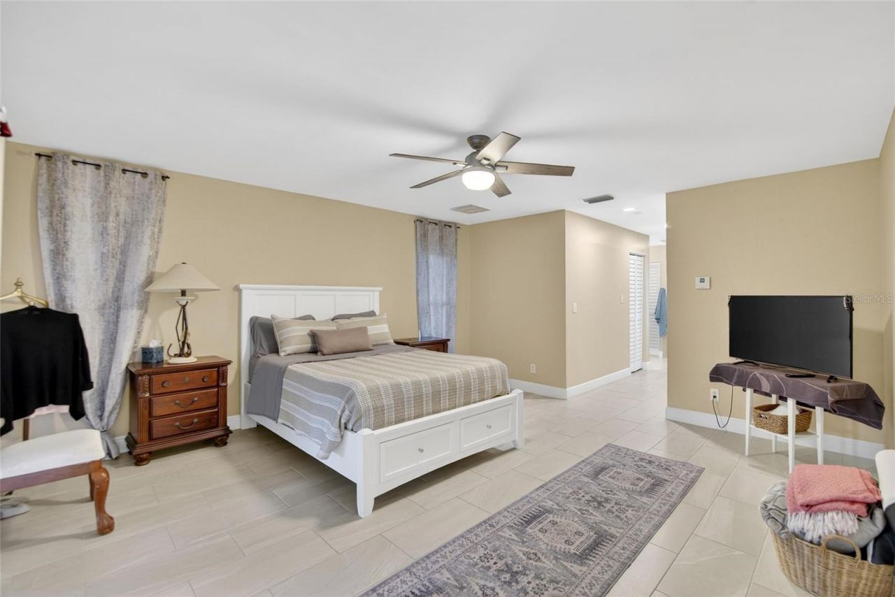 133 Barrington Drive, Brandon, FL 33511 Photo