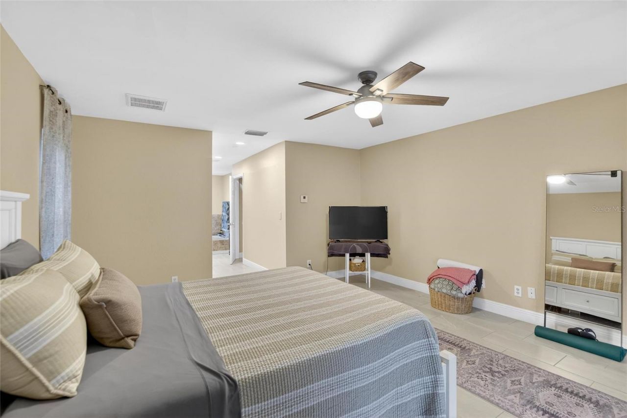 133 Barrington Drive, Brandon, FL 33511 Photo