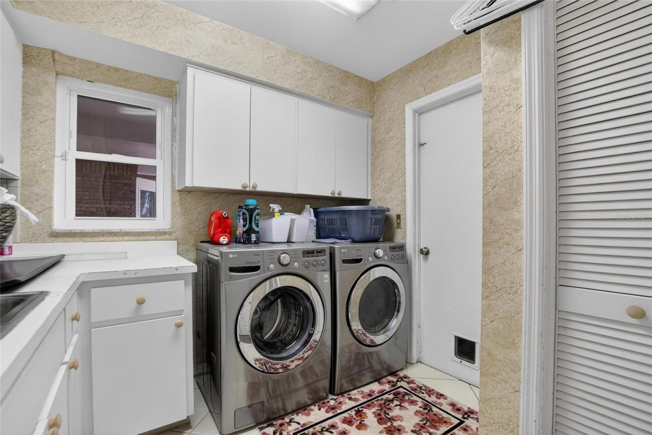 133 Barrington Drive, Brandon, FL 33511 Photo