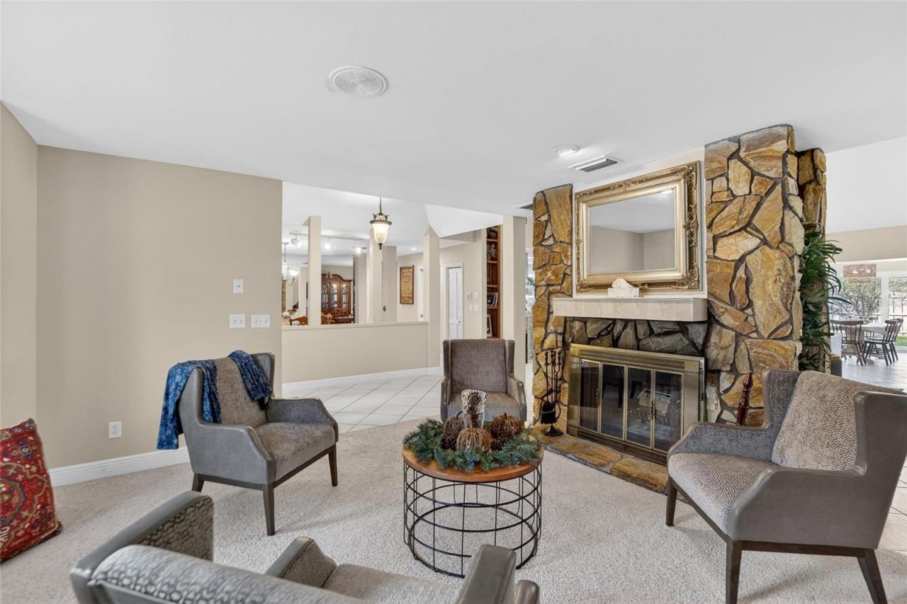 133 Barrington Drive, Brandon, FL 33511 Photo