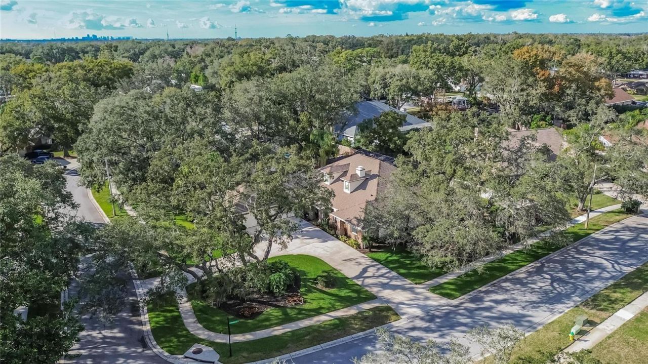 133 Barrington Drive, Brandon, FL 33511 Photo