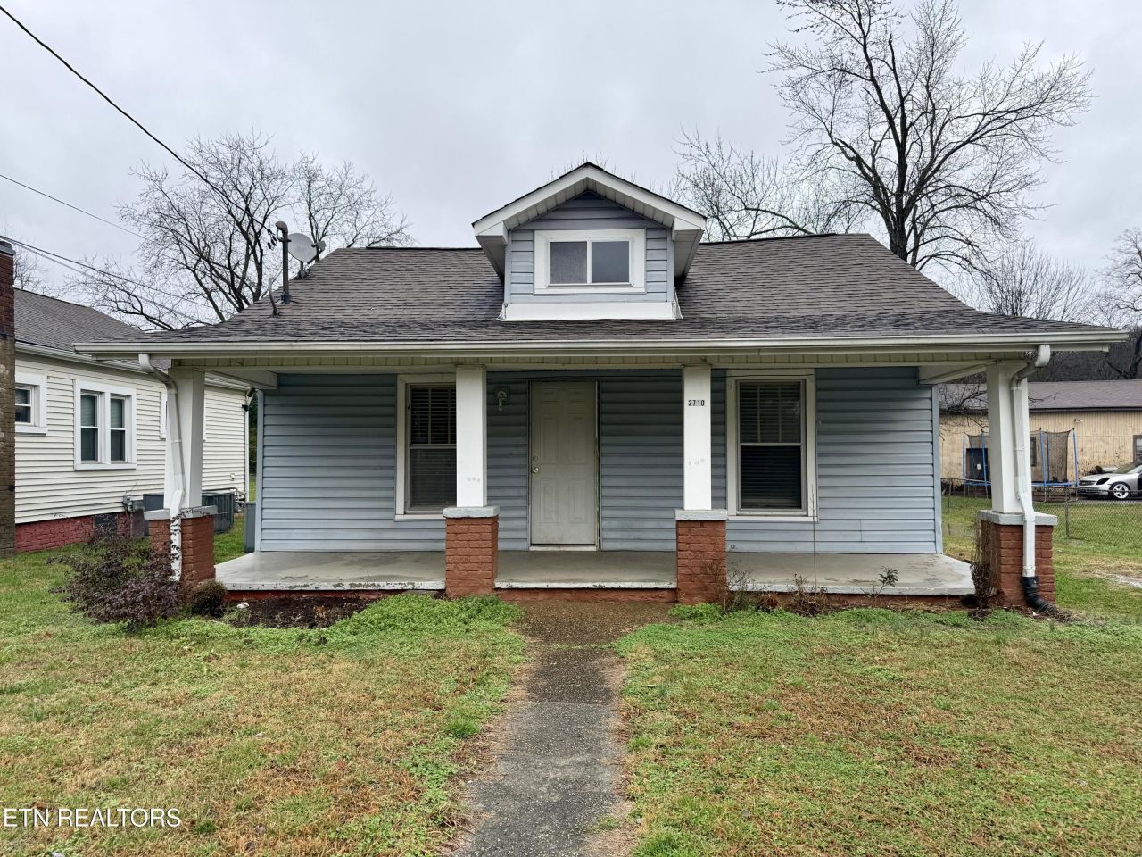 2710 Piedmont Street Knoxville, TN 37921