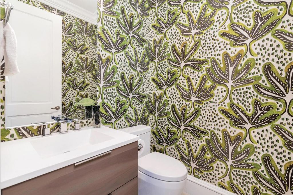 216 Sandpiper Drive, Palm Beach, FL 33480 Photo