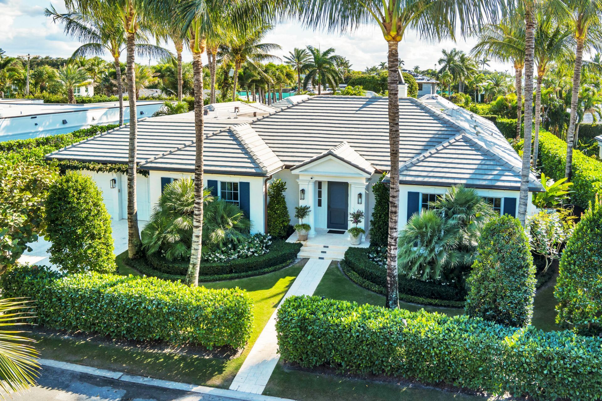 216 Sandpiper Drive, Palm Beach, FL 33480 Photo